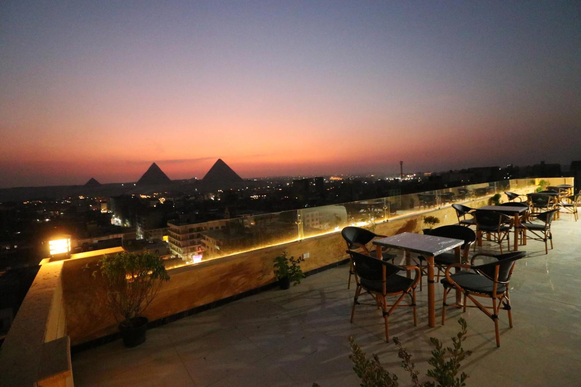 Pyramids Skyline Hotel Cairo Kafret el-Gabal 외부 사진