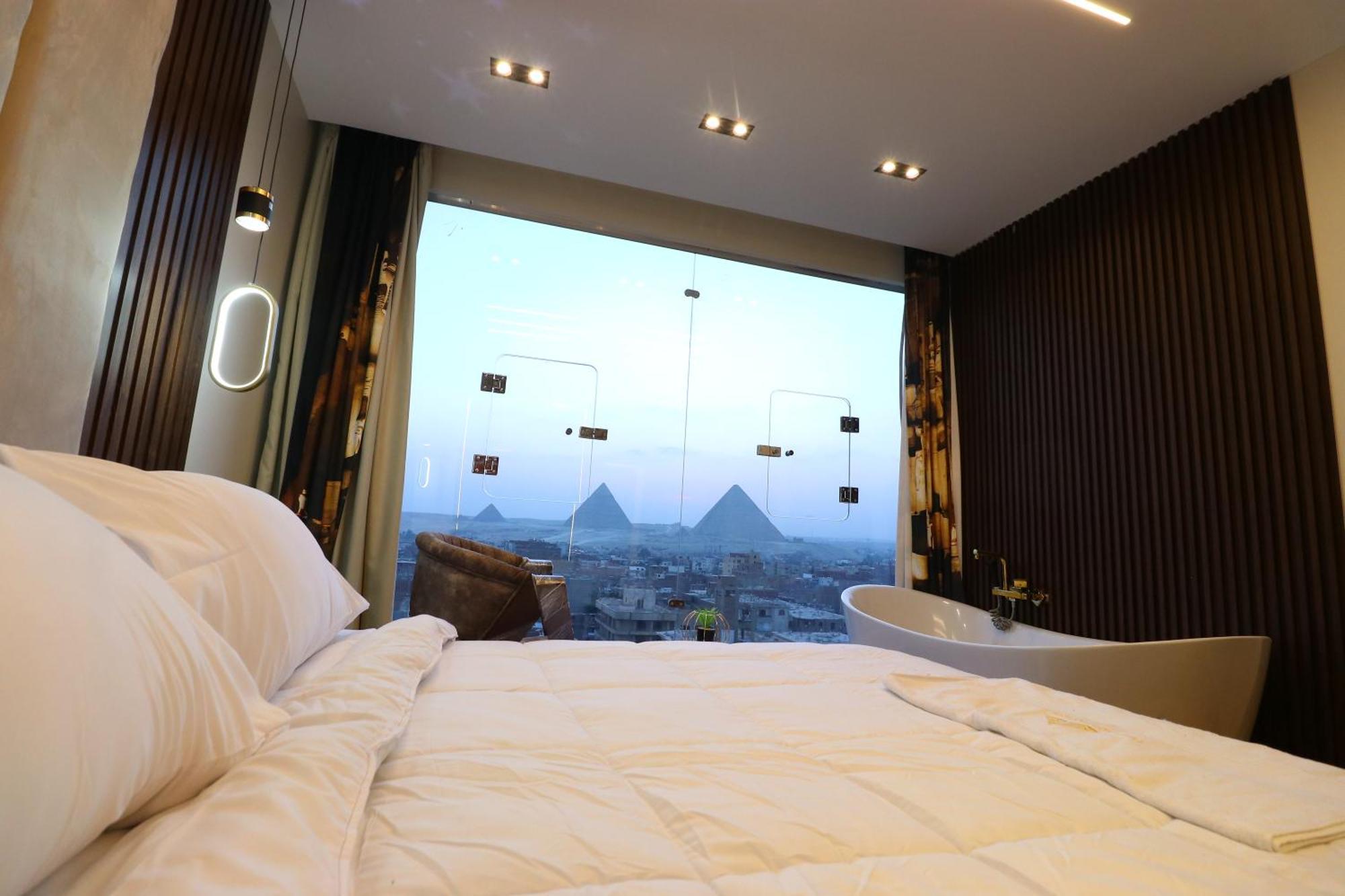 Pyramids Skyline Hotel Cairo Kafret el-Gabal 외부 사진